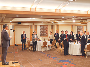 川名先生・乾杯のご発声